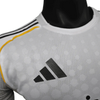 Real Madrid Home 25/26 Football Jersey